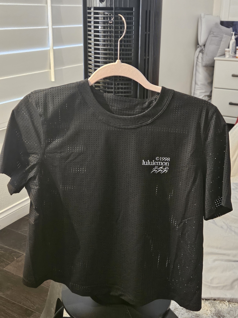 lululemon athletica Women's Black Performance Tee